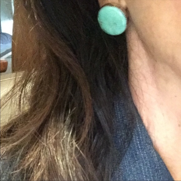 Gorgeous green turquoise silver earrings - Picture 4 of 4